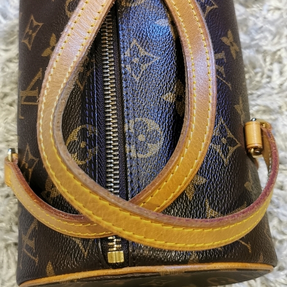 Louis Vuitton Monogram Papillon 26 - Picture 6 of 6